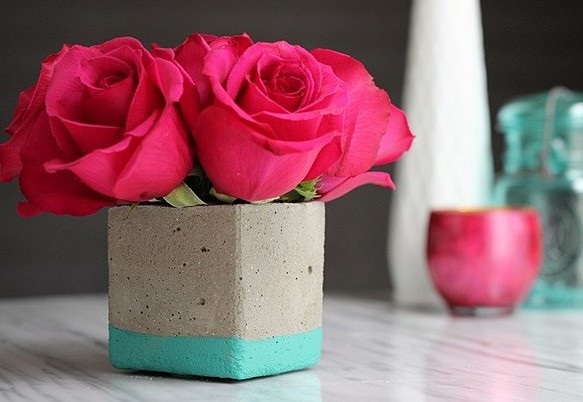 Concrete DIY Flower Vase