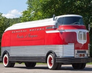 GM FuturlinersGM Futurliners (1)