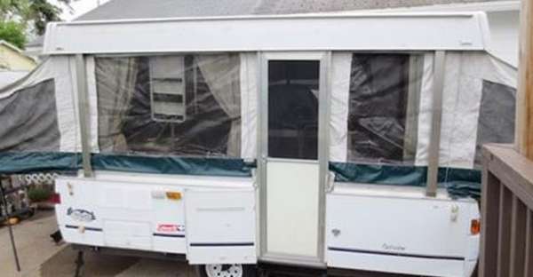 How To Renovate A Pop Up Trailer For Under $100