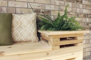 Wood Bench Design for Your Patio! (4)
