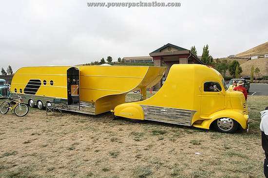 Road Boat "The Decoliner"