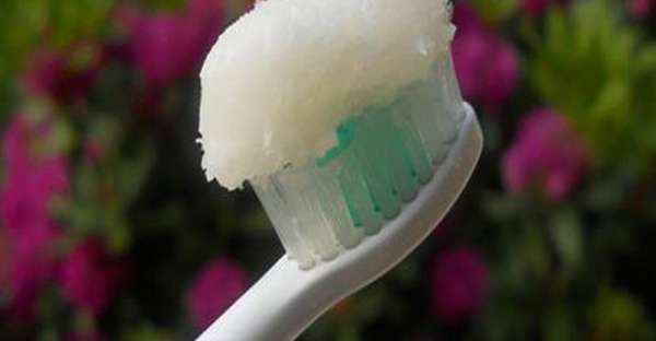 Coconut oil is better than any toothpaste