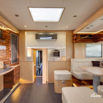 luxury rv and horse truck (1)