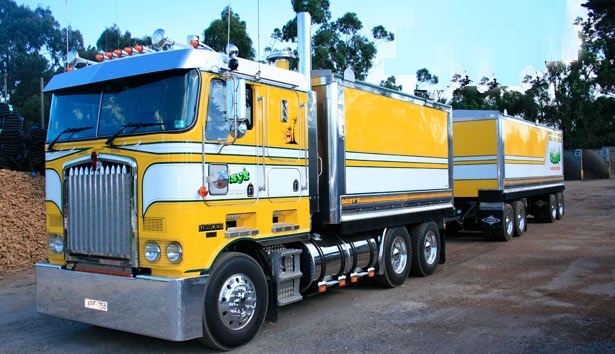 yellow cabover
