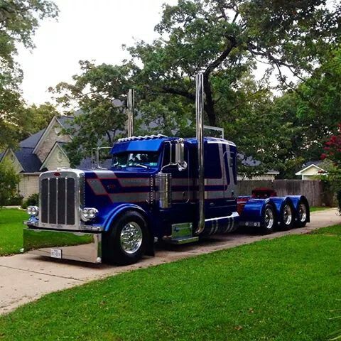 Custom Semi Tractor Style